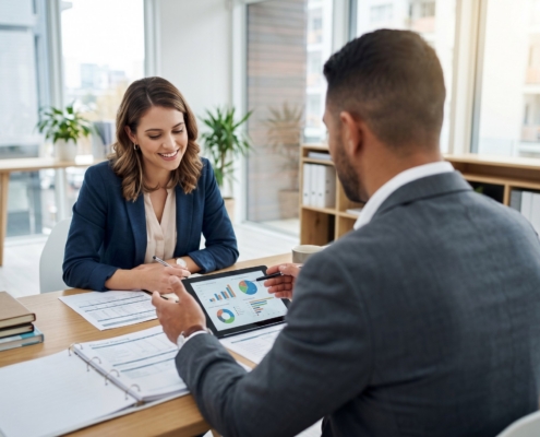 making financial decisions with an advisor